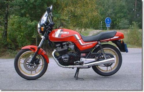 GSX400E
